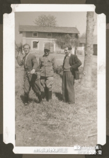 Zespół rybacki składający się z Wiktora Czerewacza, Chowańskiego i Leonarda Czerewacza, Knyszyn, lata 40. XX w.