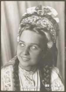 Portret Tatiany Czerewacz w stroju do Czardasza, 1939-1940 r.