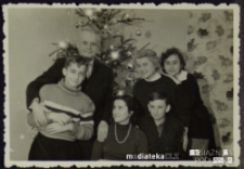 Choinka w domu brata, Tadeusza Jasińskiego, ul. Sienkiewicza 28, Białystok - lata 70. XX w.