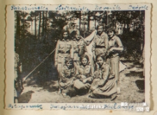 Harcerki drużyny Związku Harcerstwa Polskiego "Dzieci słońca" im. Narcyzy Żmichowskiej podczas zlotu, Biała Podlaska, 31.05-1.06.1936