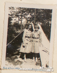 Harcerki drużyny Związku Harcerstwa Polskiego "Dzieci słońca" im. Narcyzy Żmichowskiej podczas zlotu, Biała Podlaska, 31.05-1.06.1936