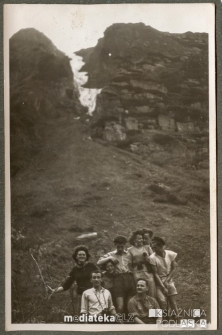 Uczestnicy obozu instruktorów harcerstwa w drodze na Śnieżkę, Karkonosze, 1959 r.