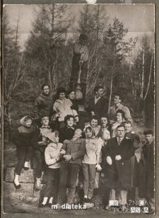 Wycieczka podczas szkolenia instruktorów drużynowych zuchowych, Ełk, lata 60. XX w.