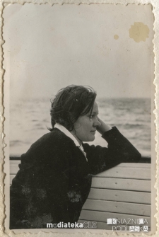 Portret Henryki Wiśniewskiej nad morzem, sierpień 1961 r.
