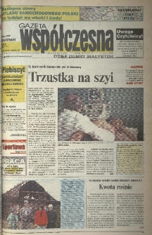 Gazeta Wsp&oacute;łczesna 2002, nr 130