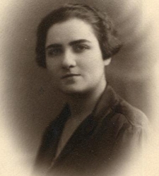 Helena Mucha - pracownica centrali międzymiastowej Poczty Polskiej