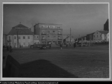 Białystok, odbudowa śródmieścia. Widok na pierzeję północną Rynku Kościuszki