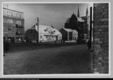 Białystok, odbudowa śr&oacute;dmieścia. Budynek dawnej zbrojowni