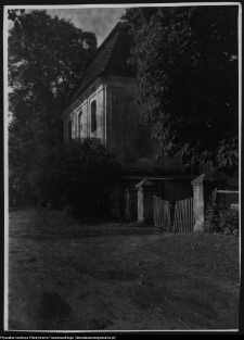 Turośń Kościelna, dw&oacute;r myśliwski