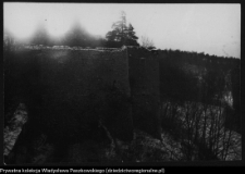 Pieskowa Skała, zamek i jego otoczenie