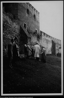 Szydł&oacute;w, mury obronne