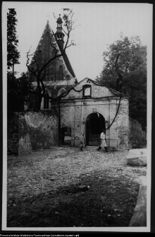 Szydł&oacute;w, kości&oacute;ł św. Władysława