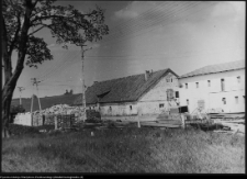 Galwiecie, dw&oacute;r