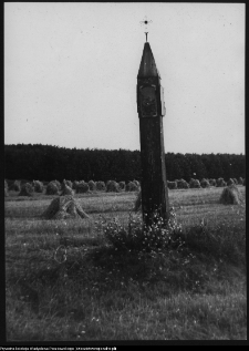 Kundzin, kapliczka słupowa