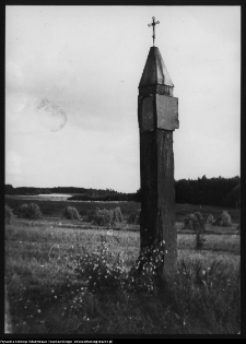 Kundzin, kapliczka słupowa