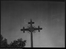 Stara Kamionka, krzyż i kapliczka słupowa