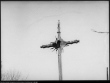 Stara Kamionka, krzyż i kapliczka słupowa