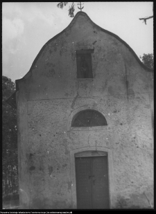 Waniewo, kaplica cmentarna