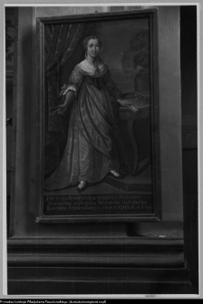 Sejny, portret R&oacute;ży Strutyńskiej w kościele