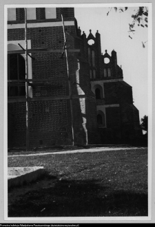 Wizna, odbudowa kościoła