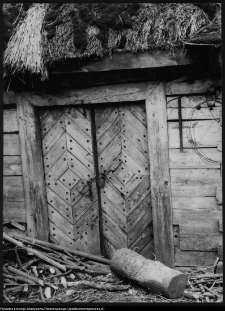 Płonka Kościelna, drzwi lamusa chaty nr 53