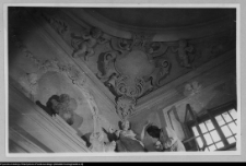 Supraśl, Pałac Opatów