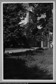 Supraśl, Pałac Opat&oacute;w