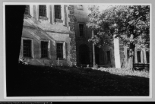 Supraśl, Pałac Opat&oacute;w