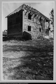 Kalin&oacute;wka Kościelna, lamus drewniany