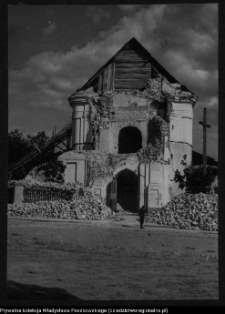 Choroszcz, kości&oacute;ł pw. św. Jana Chrzciciela i św. Szczepana