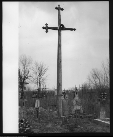 Chodor&oacute;wka, krzyże cmentarne