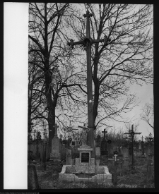 Chodor&oacute;wka, krzyże cmentarne