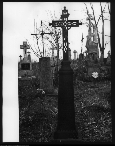 Chodor&oacute;wka, krzyże cmentarne