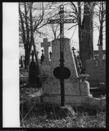 Chodor&oacute;wka, krzyże cmentarne