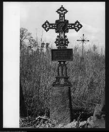 Chodor&oacute;wka, krzyże cmentarne