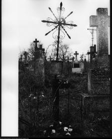 Chodor&oacute;wka, krzyże cmentarne