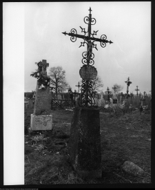 Chodor&oacute;wka, krzyże cmentarne