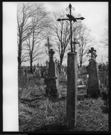 Chodor&oacute;wka, krzyże cmentarne