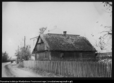 Mikicin, chata wiejska