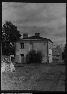 Choroszcz, pawilon przypałacowy