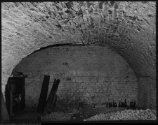 Choroszcz, klasztor. Piwnica
