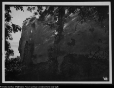 Mielnik, ruiny gotyckiego kościoła Świętej Trójcy