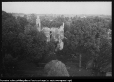 Mielnik, ruiny gotyckiego kościoła Świętej Tr&oacute;jcy