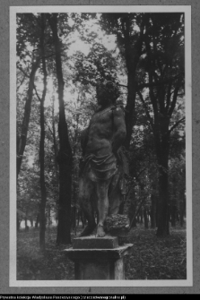 Białystok, Pałac Branickich, posąg Bachusa