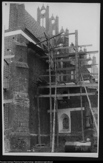 Wizna, odbudowa kościoła