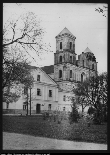 Różanystok, kościół