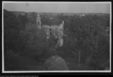 Mielnik, ruiny gotyckiego kościoła Świętej Trójcy