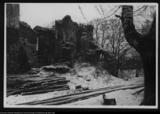 Mielnik, ruiny gotyckiego kościoła Świętej Tr&oacute;jcy