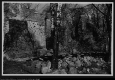 Mielnik, ruiny gotyckiego kościoła Świętej Trójcy