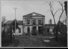 Lewickie, dw&oacute;r